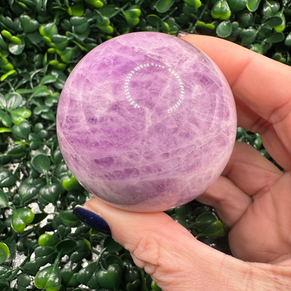 High Quality Kunzite Sphere 60mm *UV Reactive* - Picture 3 of 7